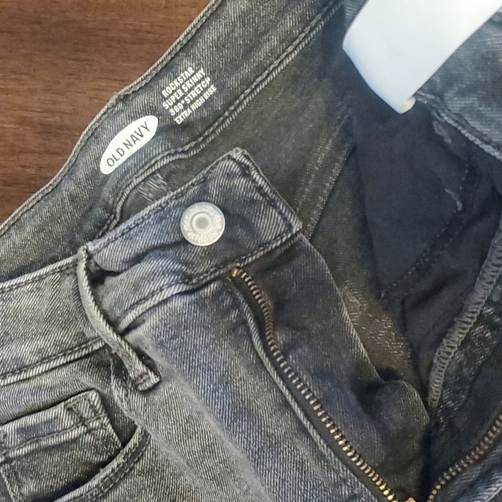 Jeans - Picture 2 of 4